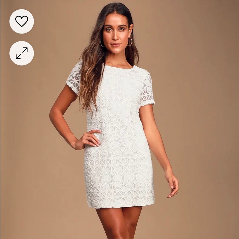 Lulu’s Lace Shift Dress